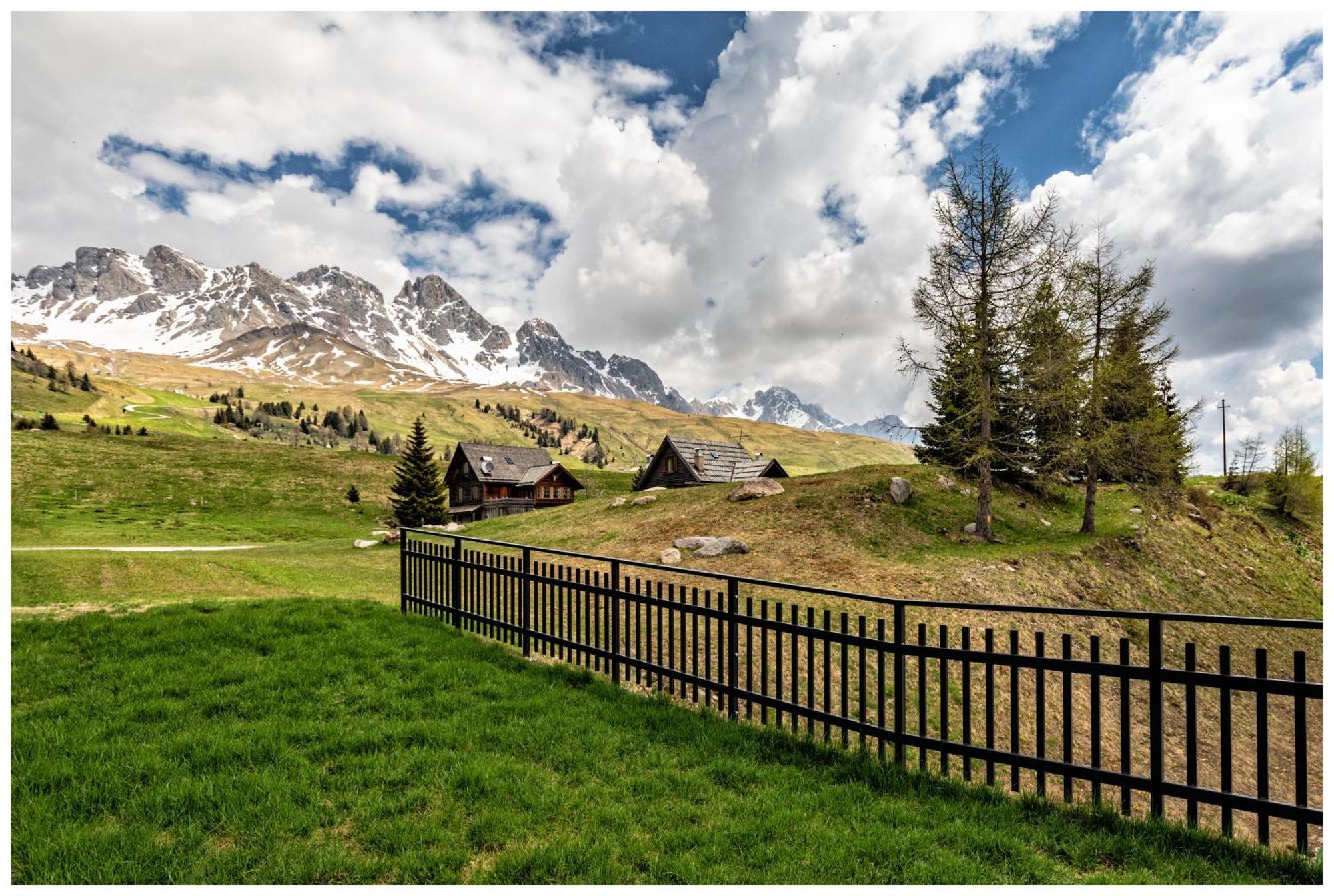 Hotel Arnika Wellness Passo San Pellegrino Esterno foto